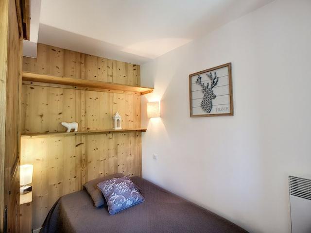 Les Menuires: 1BR+Mountain Nook, 4 ppl, Balcony, Free Parking, Ski-In/Ski-Out FR-1-178-30 - Les Menuires Bruyères