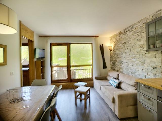 Les Menuires: 1BR+Mountain Nook, 4 ppl, Balcony, Free Parking, Ski-In/Ski-Out FR-1-178-30 - Les Menuires Bruyères