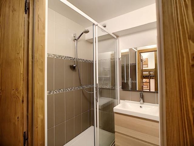 Les Menuires: 1BR+Mountain Nook, 4 ppl, Balcony, Free Parking, Ski-In/Ski-Out FR-1-178-30 - Les Menuires Bruyères