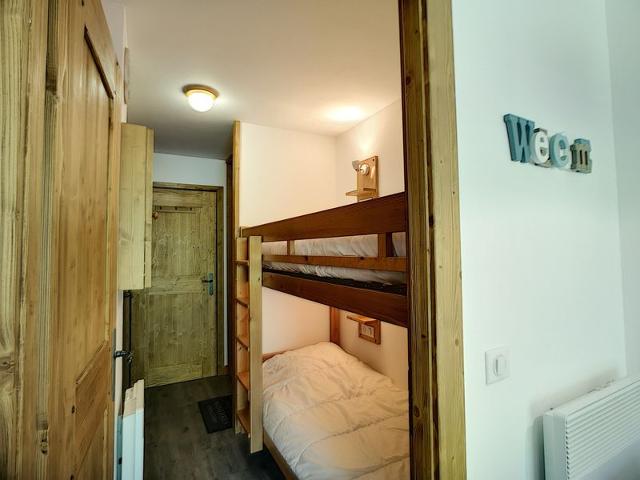 Les Menuires: 1BR+Mountain Nook, 4 ppl, Balcony, Free Parking, Ski-In/Ski-Out FR-1-178-30 - Les Menuires Bruyères