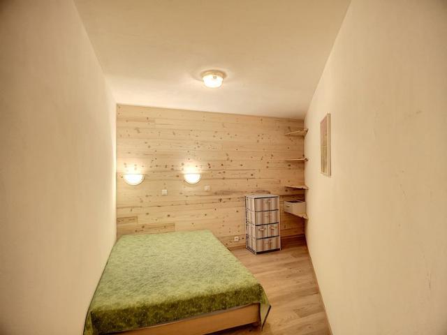 3 rooms 4 ppl, ski-in/ski-out, balcony, parking, near shops FR-1-178-61 - Les Menuires Reberty 2000