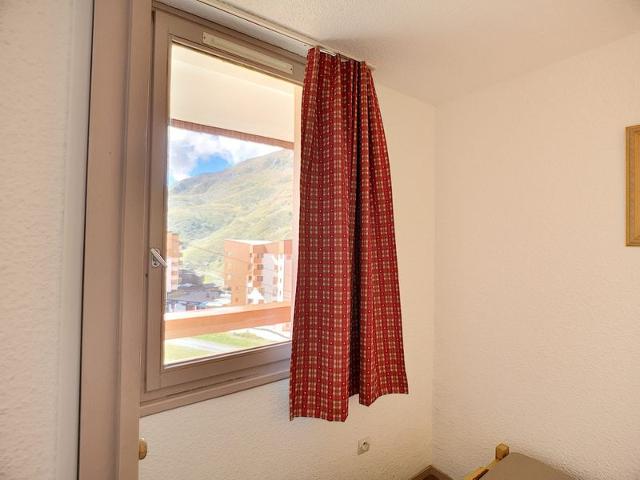 Charming Renovated 1-Bedroom Apartment, Ski-in/Ski-out, South-Facing Balcony - Les Menuires FR-1-178-133 - Les Menuires Reberty 1850