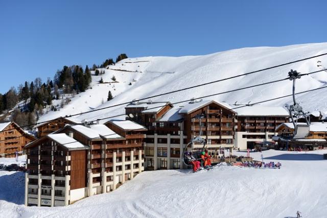 Résidence Odalys Le Cervin 3* - Plagne - Soleil