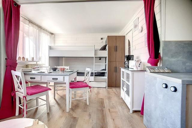 travelski home choice - Apartements LES LAUZES - Les Menuires Croisette