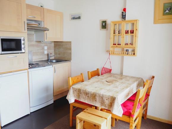 travelski home choice - Apartements GENTIANES - Les Menuires Reberty 1850