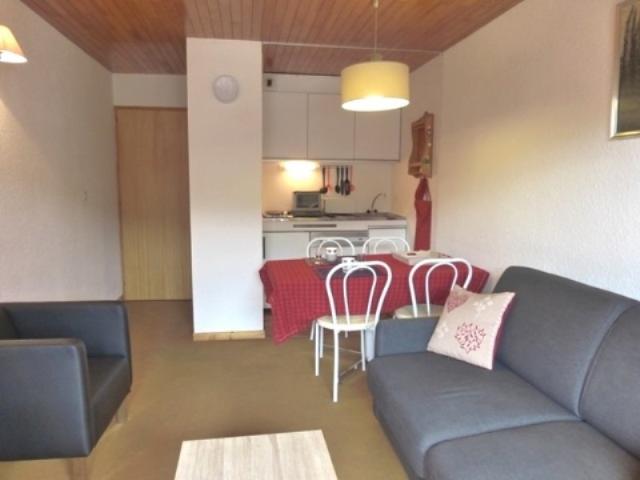 Apartements LES CARLINES - Méribel Centre 1600