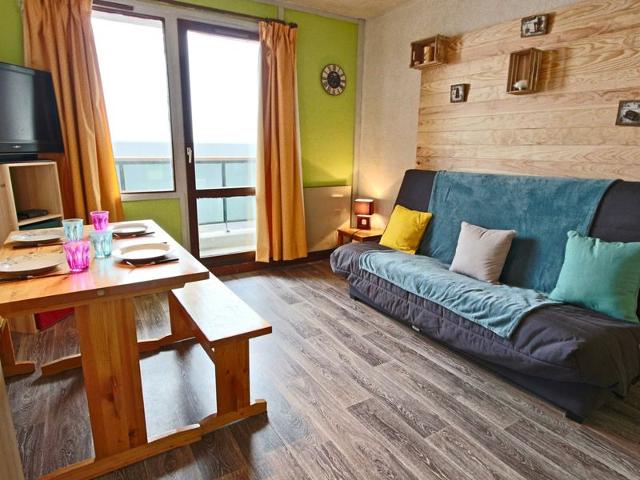 Bright renovated studio, balcony, pets welcome FR-1-340-154 - Chamrousse