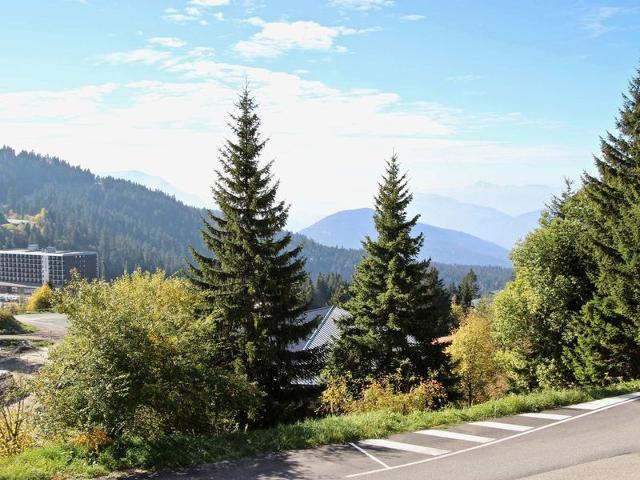 Studio Cabine Sud avec Balcon, Proche Pistes et Commerces, Chamrousse 1650 FR-1-340-108 - Chamrousse