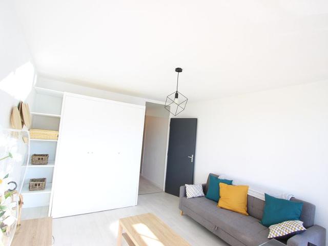 Studio Cabine Sud avec Balcon, Proche Pistes et Commerces, Chamrousse 1650 FR-1-340-108 - Chamrousse