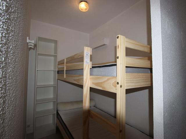 Studio Cabine Sud avec Balcon, Proche Pistes et Commerces, Chamrousse 1650 FR-1-340-108 - Chamrousse