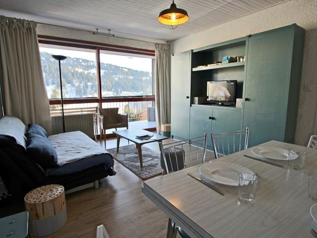 Bright 2-room apartment, 6 pax, balcony, washer, parking FR-1-340-84 - Chamrousse