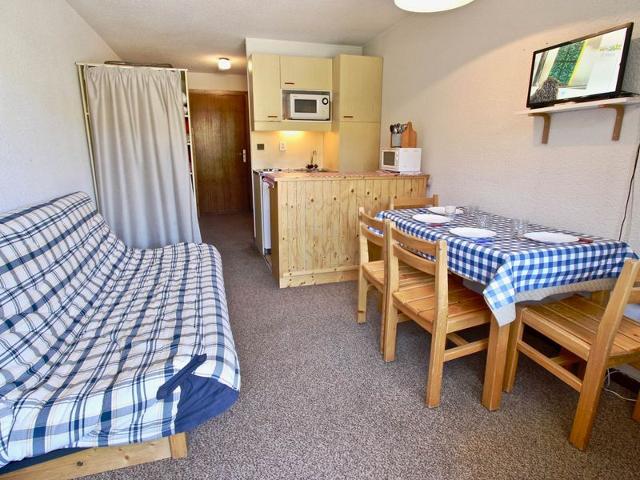 Studio for 3/4 with covered parking in Chamrousse FR-1-340-111 - Chamrousse
