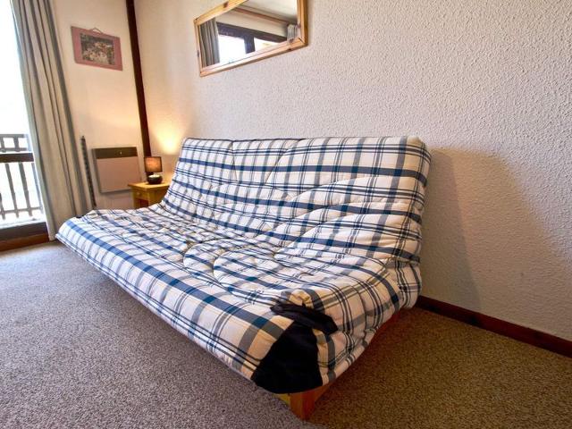 Studio for 3/4 with covered parking in Chamrousse FR-1-340-111 - Chamrousse