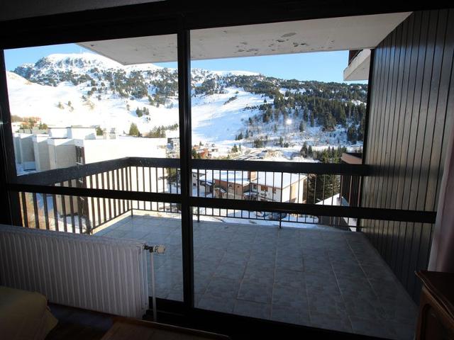 Cozy Apartment, 2 Rooms, Sleeps 6, Balcony, Pet-Friendly, Chamrousse 1650 FR-1-340-101 - Chamrousse