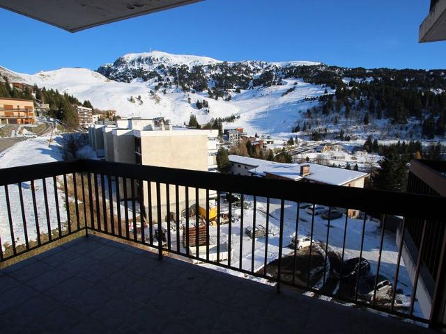 Cozy Apartment, 2 Rooms, Sleeps 6, Balcony, Pet-Friendly, Chamrousse 1650 FR-1-340-101 - Chamrousse