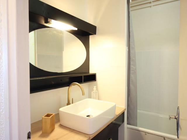 Ideal Studio for 3 Near Slopes, Shops – Ground Floor, West-Facing FR-1-340-6 - Chamrousse