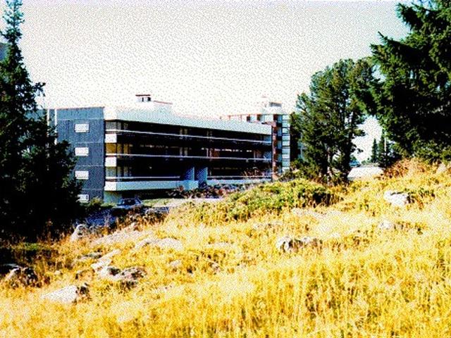 Ideal Studio for 3 Near Slopes, Shops – Ground Floor, West-Facing FR-1-340-6 - Chamrousse