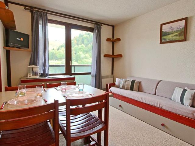 Studio with balcony and covered parking in Chamrousse FR-1-340-146 - Chamrousse