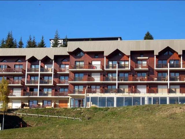 Spacious Apartment at the Foot of the Slopes in Chamrousse 1650 FR-1-340-115 - Chamrousse