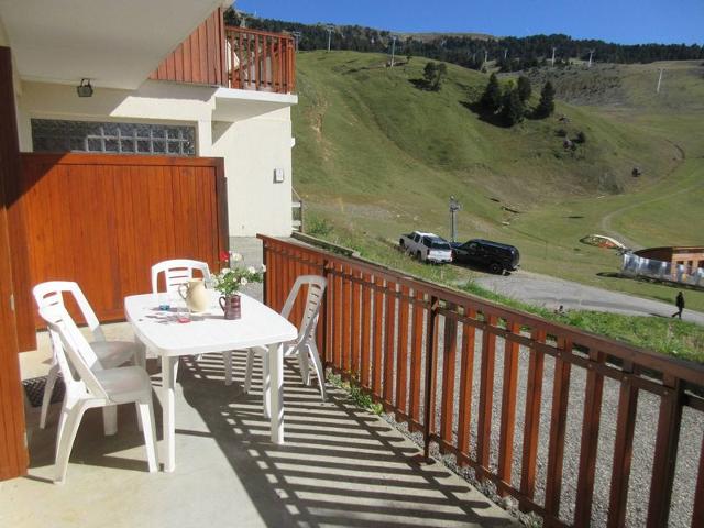 Spacious Apartment at the Foot of the Slopes in Chamrousse 1650 FR-1-340-115 - Chamrousse