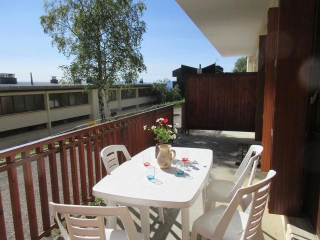 Spacious Apartment at the Foot of the Slopes in Chamrousse 1650 FR-1-340-115 - Chamrousse