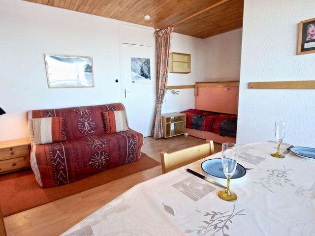 Spacious studio for 2 near slopes in Chamrousse with balcony FR-1-340-18 - Chamrousse