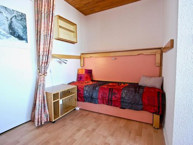 Spacious studio for 2 near slopes in Chamrousse with balcony FR-1-340-18 - Chamrousse