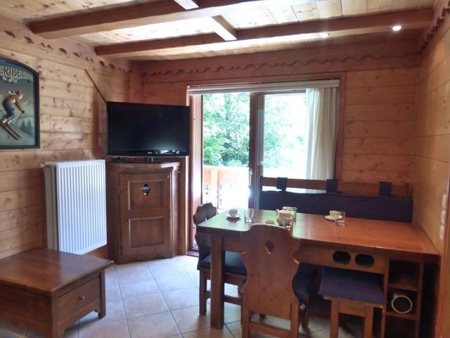 Apartements FERMES DE MERIBEL BAT B - Méribel Village 1400