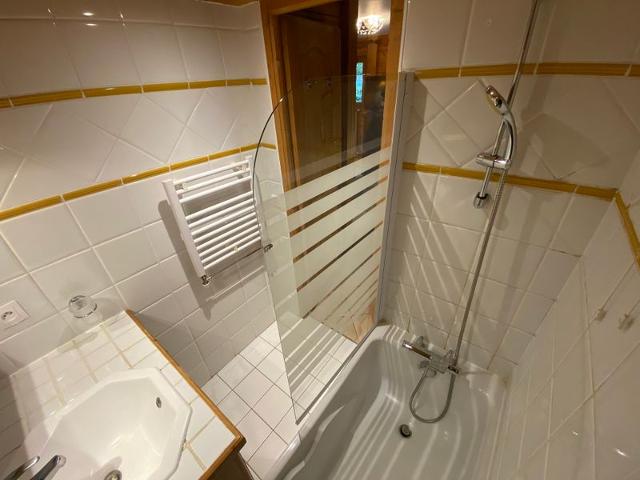 Apartements FERMES DE MERIBEL BAT B - Méribel Village 1400