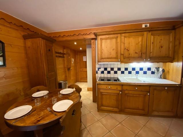 Apartements FERMES DE MERIBEL BAT B - Méribel Village 1400