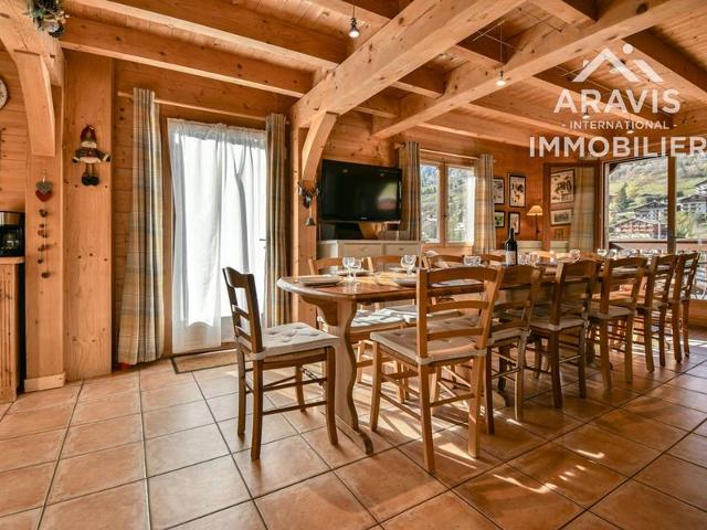 5-Bedroom Ski-In/Ski-Out Chalet in the Heart of the Alps FR-1-391-24 - Le Grand Bornand