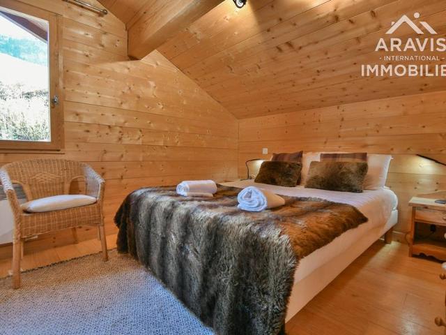 5-Bedroom Ski-In/Ski-Out Chalet in the Heart of the Alps FR-1-391-24 - Le Grand Bornand
