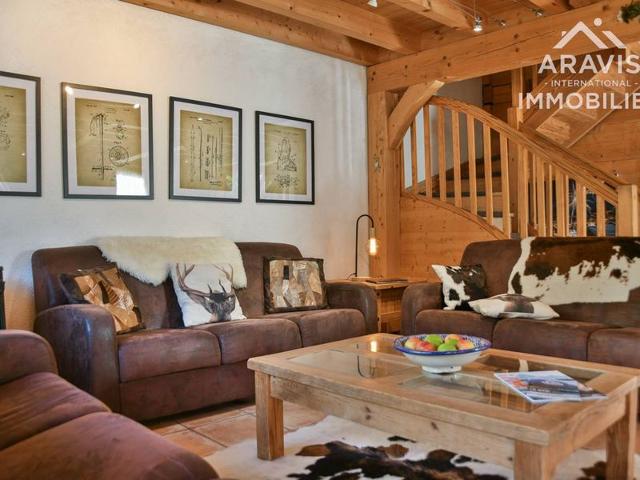 5-Bedroom Ski-In/Ski-Out Chalet in the Heart of the Alps FR-1-391-24 - Le Grand Bornand