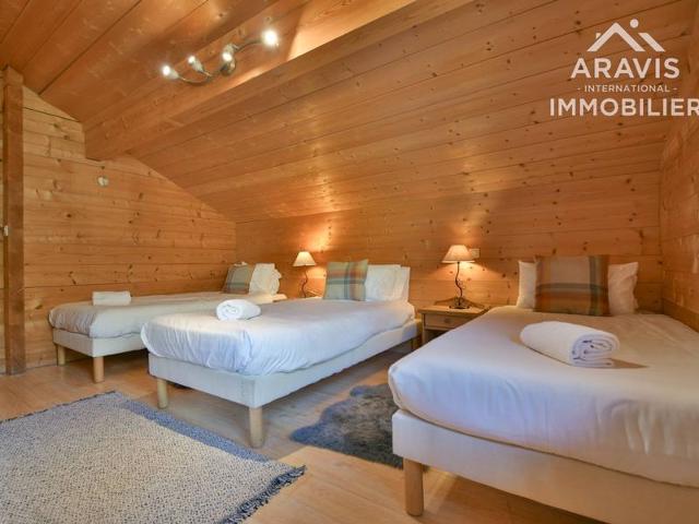 5-Bedroom Ski-In/Ski-Out Chalet in the Heart of the Alps FR-1-391-24 - Le Grand Bornand