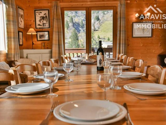 5-Bedroom Ski-In/Ski-Out Chalet in the Heart of the Alps FR-1-391-24 - Le Grand Bornand