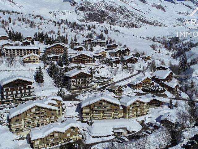 Apt for 8, near center with balcony, garage and wifi FR-1-391-28 - Le Grand Bornand