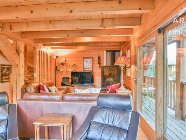 Charming Chalet for 11, Close to Slopes & Amenities FR-1-391-22 - Le Grand Bornand