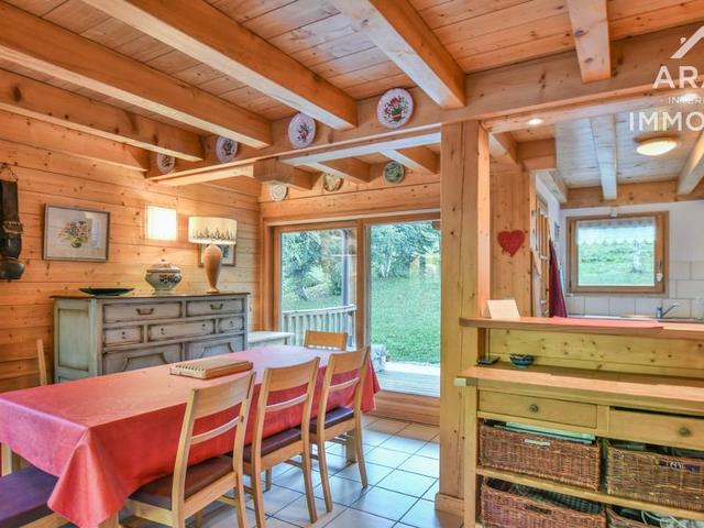 Charming Chalet for 11, Close to Slopes & Amenities FR-1-391-22 - Le Grand Bornand