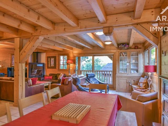 Charming Chalet for 11, Close to Slopes & Amenities FR-1-391-22 - Le Grand Bornand
