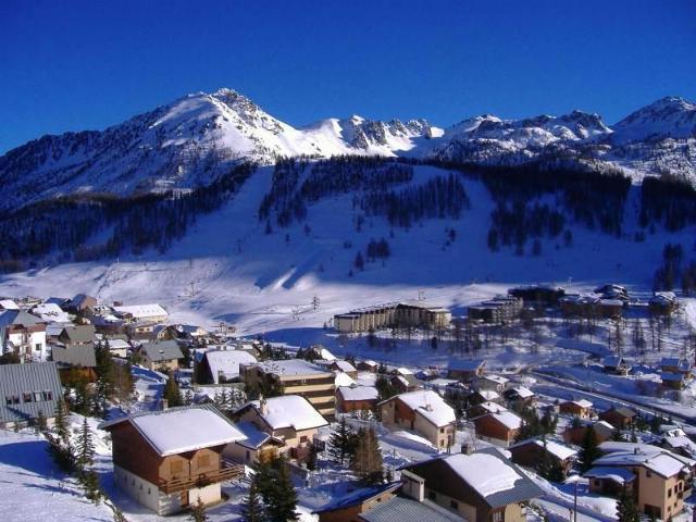 CHALET CARLINES - Montgenèvre